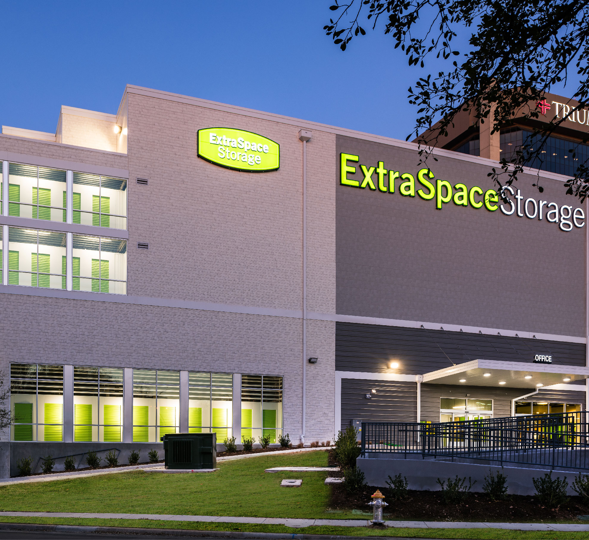 architecture-firm-industrial-gma-bannerdrive-feature-01