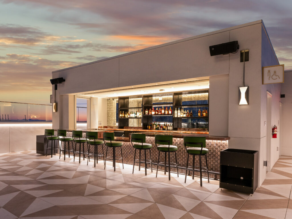 gma-breakers-hotel-long-beach-california