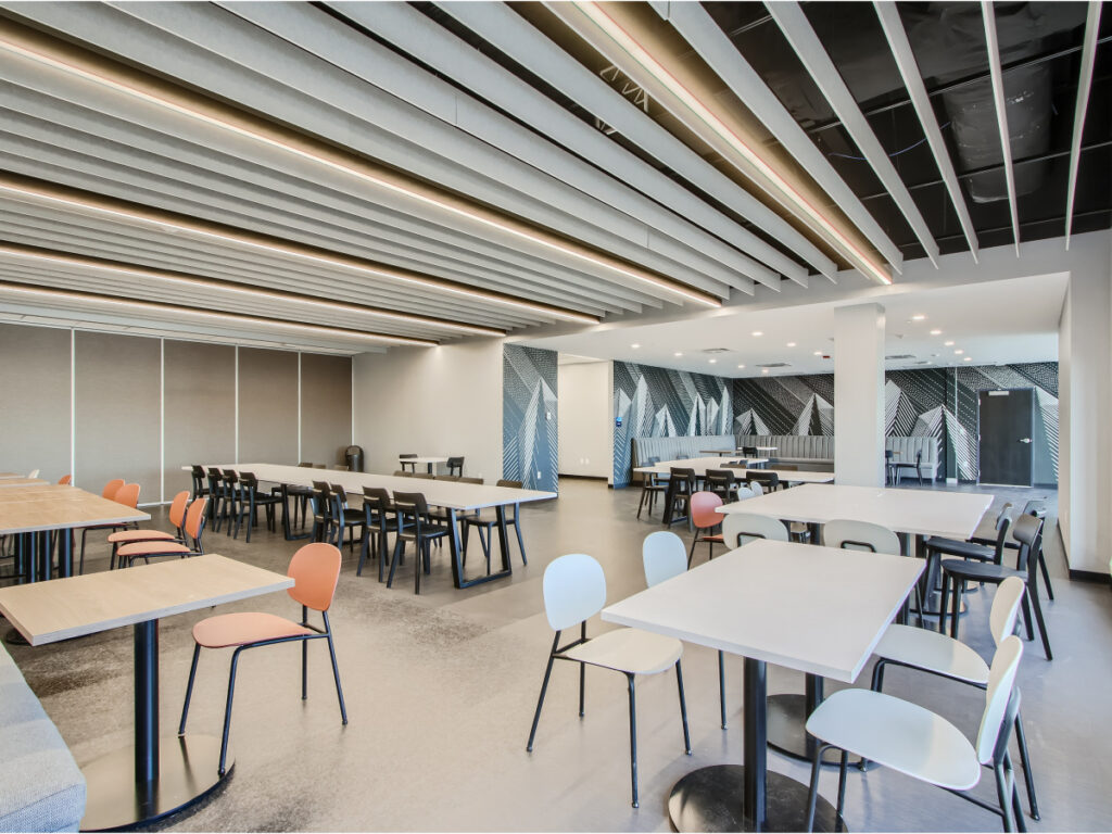 gma-invenergy-illuminate-usa-headquarters-2